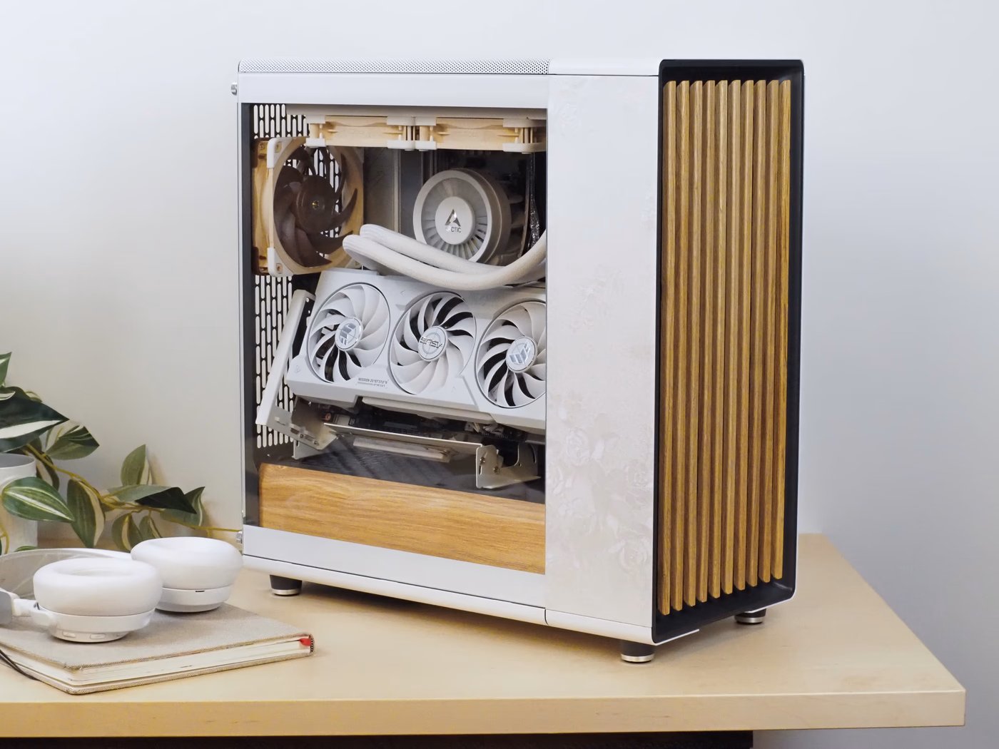 Lumiere Gaming PC